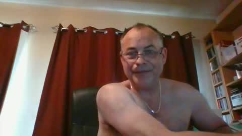 stevejm3740 online show from March 28, 5:25 pm