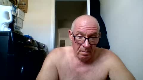 stevejons47 online show from July 19, 7:27 pm