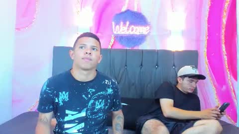 Steven online show from November 28, 8:27 pm