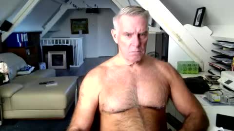 stevetwo online show from November 24, 12:59 pm