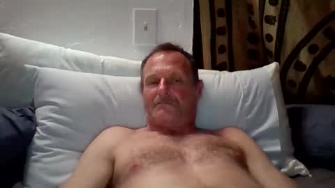 steviehard7 online show from September 17, 2:26 am