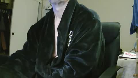 Chillguy online show from May 20, 4:42 am