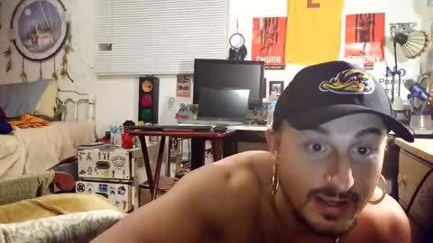 stickey online show from April 1, 6:36 am