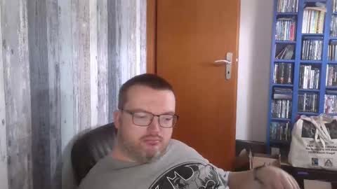 Oliver online show from September 9, 9:20 am