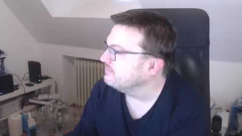 Oliver online show from January 13, 8:00 am