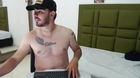 stive_0297 online show from December 21, 11:49 am