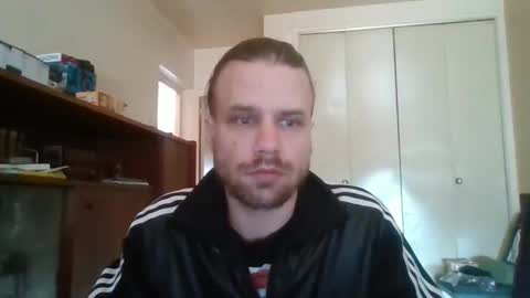 stockingsnfeet online show from May 19, 9:38 am
