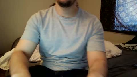 Snapshot of stonedandlovingit chatting on March 3, 3:43 pm stonedandlovingit online show from March 3, 3:43 pm