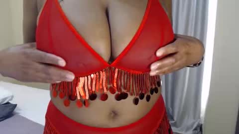 Snapshot of stonefruit76 chatting on September 23, 8:19 am stonefruit76 online show from September 23, 8:19 am
