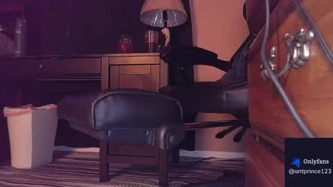 Snapshot of stoner394 chatting on September 29, 2:38 pm stoner394 online show from September 29, 2:38 pm