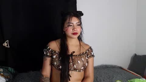 Snapshot of storm_doll chatting on October 16, 3:06 am storm doll online show from October 16, 3:06 am