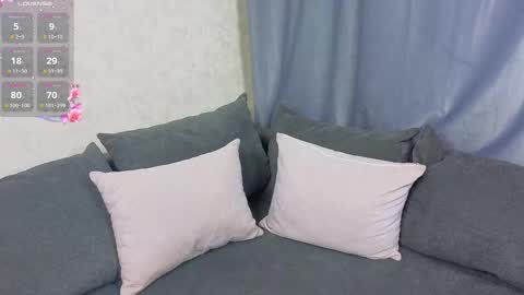 Luna online show from February 24, 2:09 pm