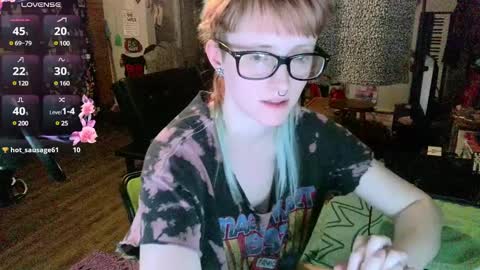 Snapshot of stormythunder chatting on February 12, 1:30 am Stormythunder online show from February 12, 1:30 am