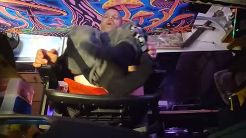 Str8 online show from February 3, 6:40 am