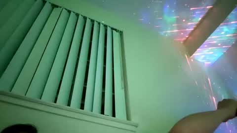 straightkinky42 online show from March 9, 5:34 am