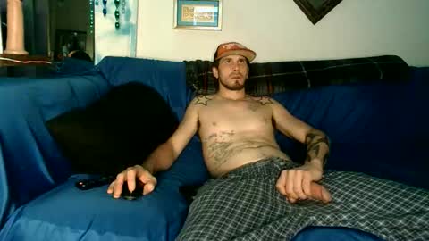 straitpipermann22 online show from November 27, 4:25 pm