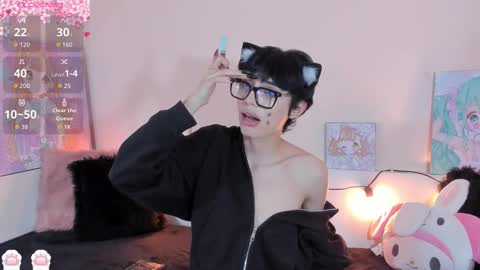 strawberry_kitty_ online show from January 10, 5:13 am