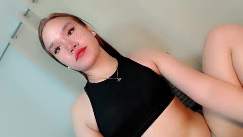 Snapshot of streetlustgirl chatting on September 9, 11:49 pm lexie online show from September 9, 11:49 pm