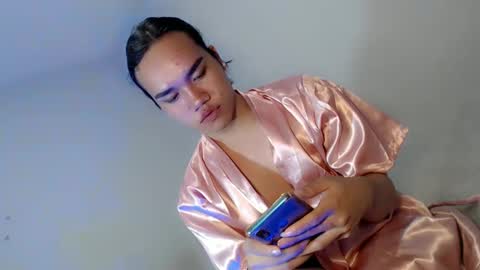 Snapshot of streetlustgirl chatting on March 4, 12:01 pm lexie online show from March 4, 12:01 pm