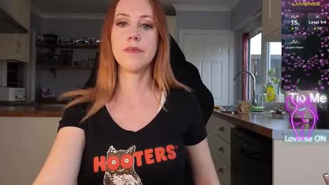 Amorina online show from February 10, 1:25 pm