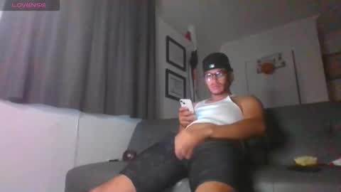 strokingdaddy4 online show from November 23, 1:53 pm