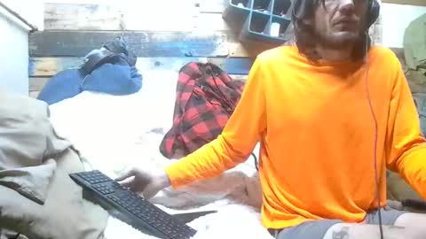 bigbutt n bigcock online show from December 10, 8:40 am