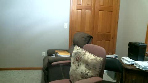 Snapshot of studcock6977 chatting on October 8, 8:04 pm studcock6977 online show from October 8, 8:04 pm