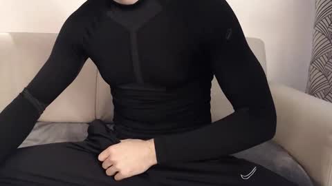 Stud From Paris online show from February 24, 1:36 pm