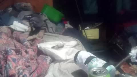 stuffamuffagus69 online show from December 10, 6:33 am