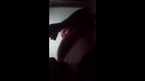 stuffamuffagus69 online show from December 20, 9:05 am