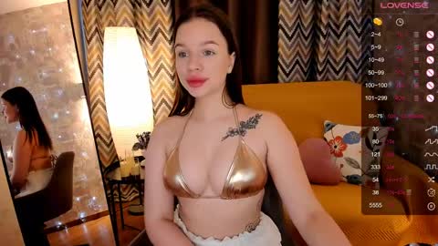 Mary online show from March 19, 8:42 am