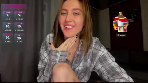 LINA online show from October 30, 11:33 am