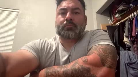 suavecito67 online show from March 3, 3:57 am