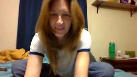 Snapshot of sub4you69brat chatting on October 24, 3:18 am sub4you69brat online show from October 24, 3:18 am