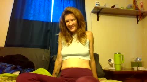 Snapshot of sub4you69brat chatting on September 16, 3:37 pm sub4you69brat online show from September 16, 3:37 pm