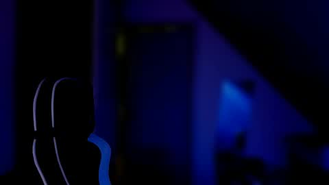 Snapshot of sub_austr chatting on December 6, 10:57 pm sub_austr online show from December 6, 10:57 pm