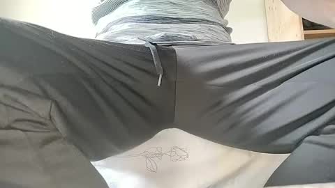 subslutboy2025 online show from February 25, 9:09 am