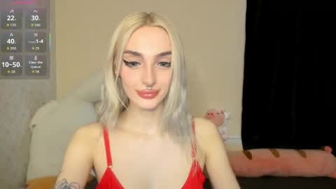 Chloe online show from April 19, 12:39 pm