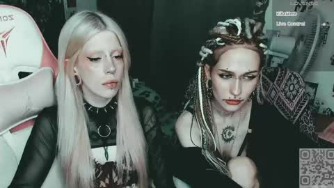 succubus_leslie online show from June 7, 6:13 pm