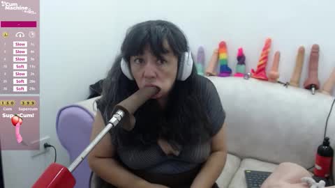 Sucky  online show from March 6, 12:48 pm