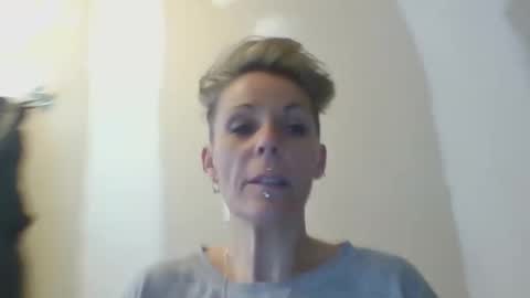 sucrette5629 online show from February 15, 10:47 am