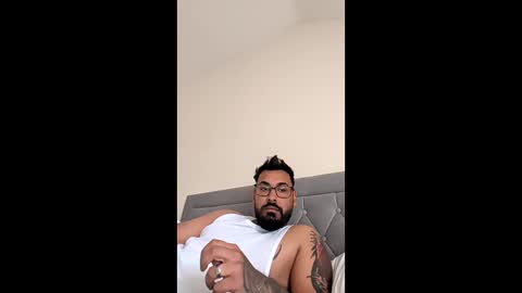 sugarbear2310 online show from May 23, 9:05 am
