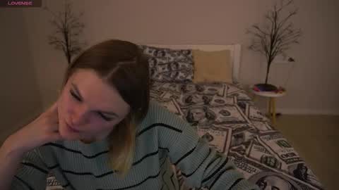 Kate online show from December 1, 6:22 am