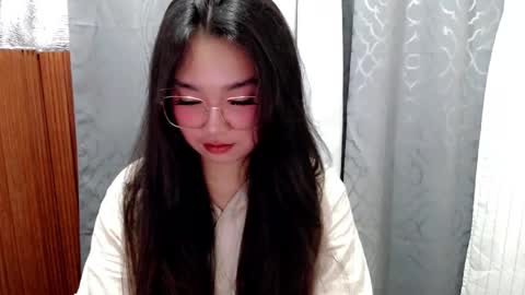 Snapshot of sugarcaramel chatting on September 17, 6:33 pm Sugar online show from September 17, 6:33 pm