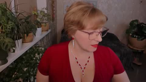 Vivien online show from January 14, 1:41 pm