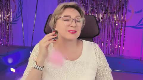 Vivien online show from February 19, 3:16 pm