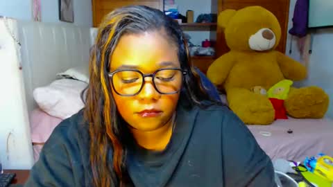 Cami   Back in 2 hours online show from January 28, 7:11 am