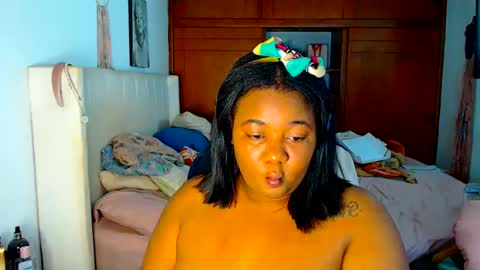 Cami   Back in 2 hours online show from September 11, 4:58 am