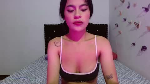 Snapshot of summerpurple chatting on September 14, 2:25 am SUMMER online show from September 14, 2:25 am