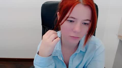 Alexi online show from October 21, 8:34 pm